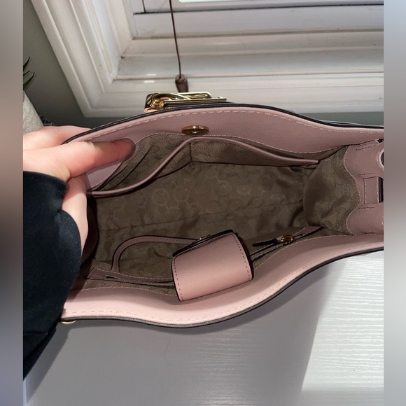 SALE 30% OFF | Michael Kors Baby Pink Leather Satchel - Picture 6 of 10